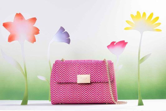 How Photography Props Improve Advertising Campaigns