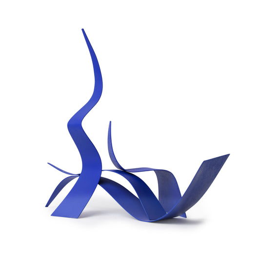 A set of 4 wavy shaped props for photo and video content creation